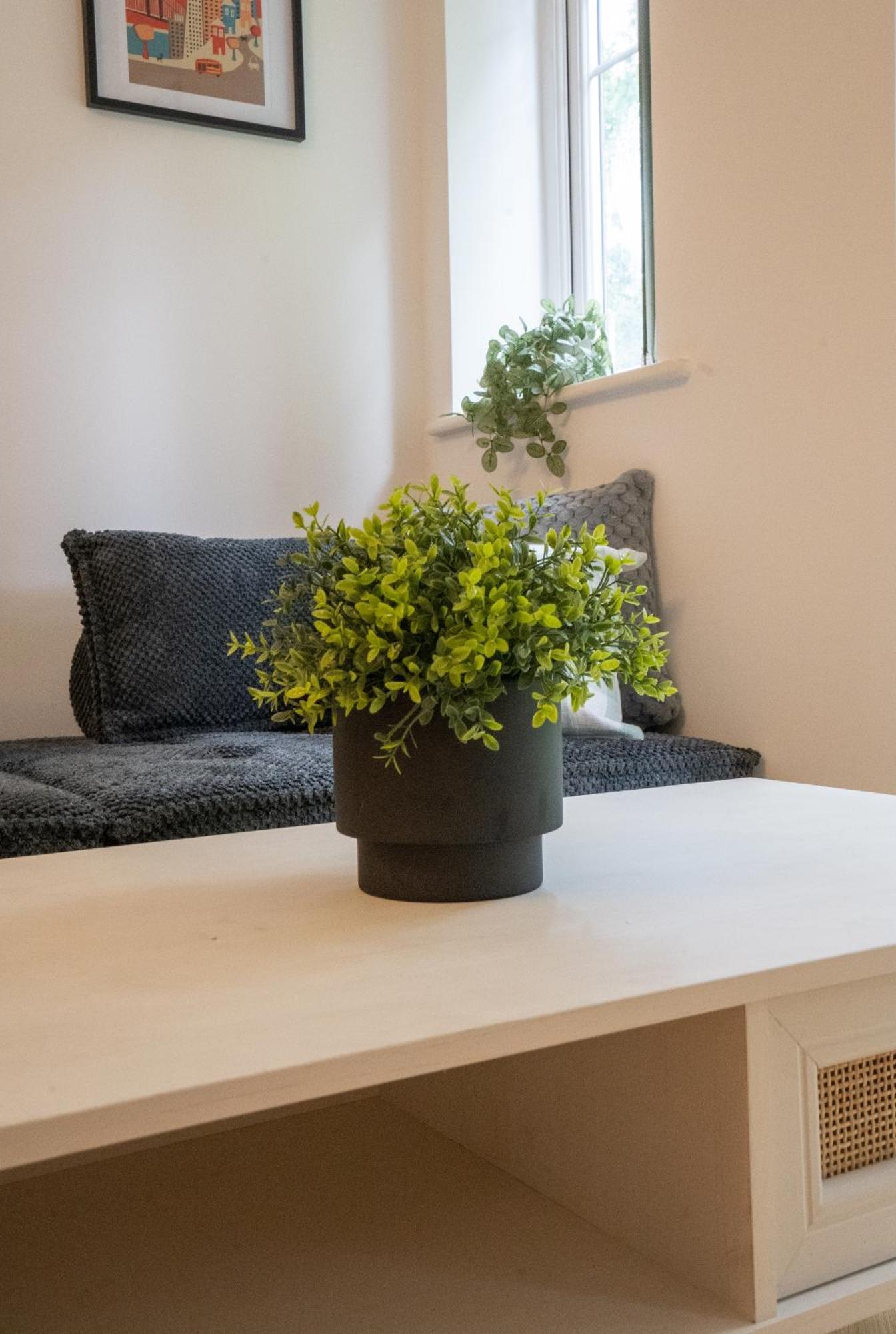 말스톤그린 Emirates House, Luxe 5 Bed, With King Sized Beds, Next To Aiport & Nec, Jlr 5 Mins 빌라 외부 사진